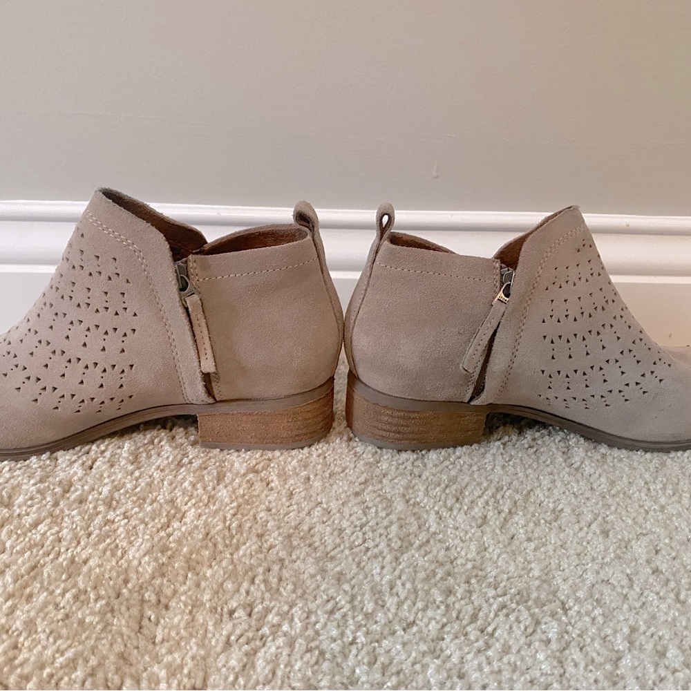 Tom’s taupe booties